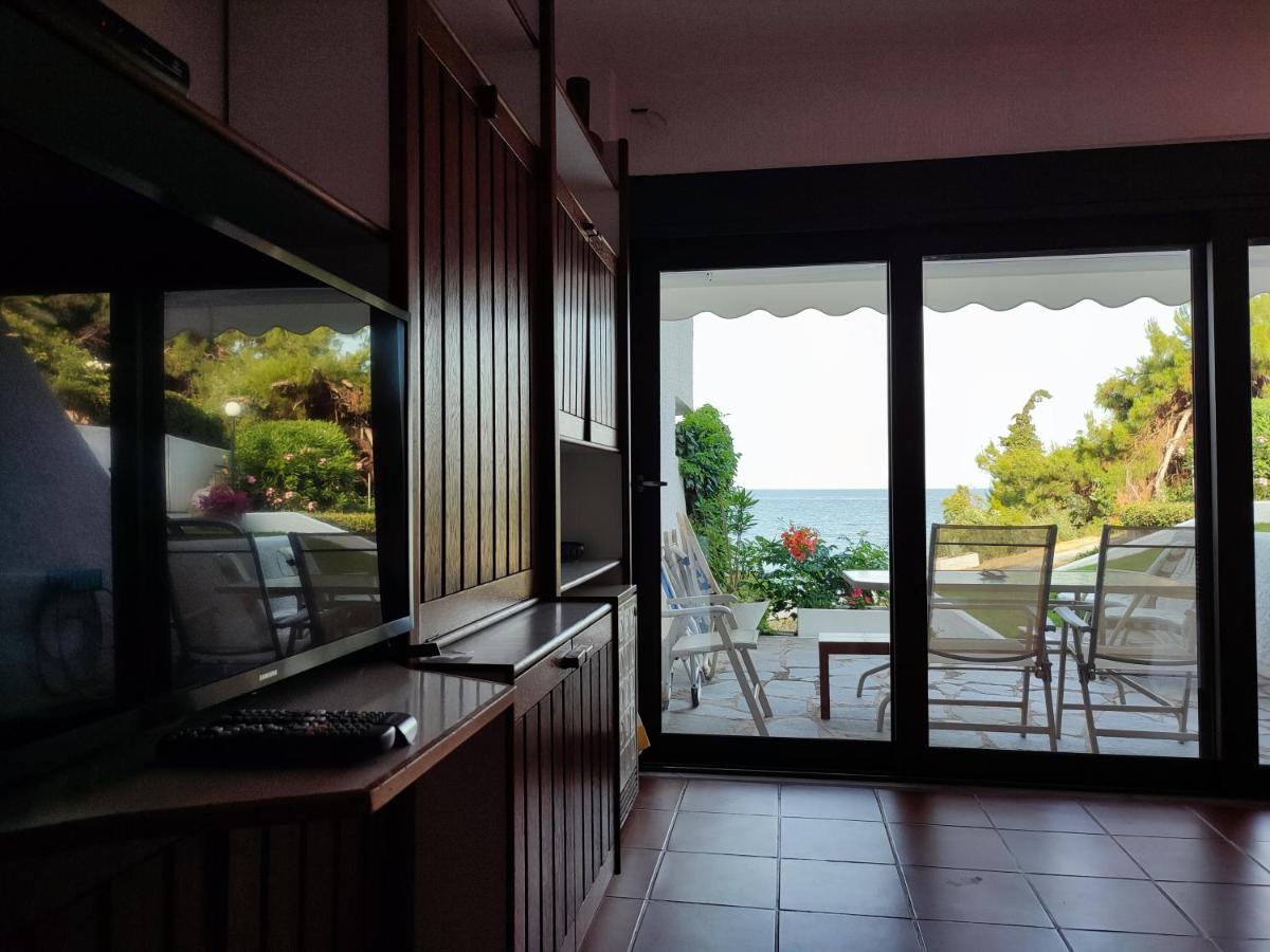 Beach House Emme PalaiónTsiflíkion Exteriör bild